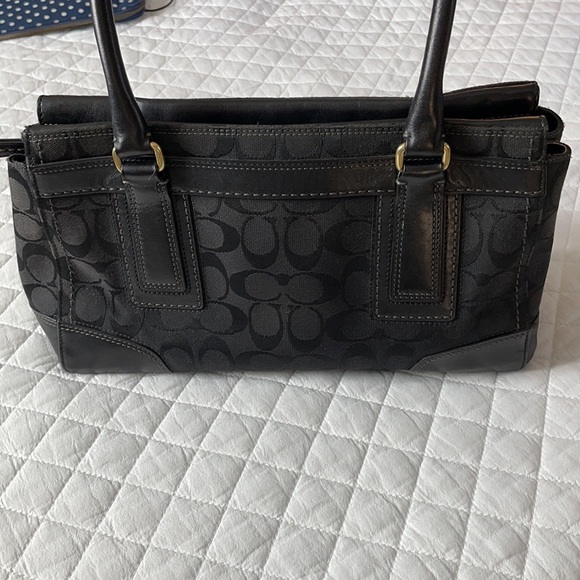 Authentic Coach!!! - Picture 3 of 9